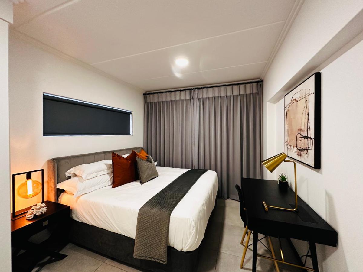 Stylish Executive Apartment With Power Backup جوهانسبورغ المظهر الخارجي الصورة